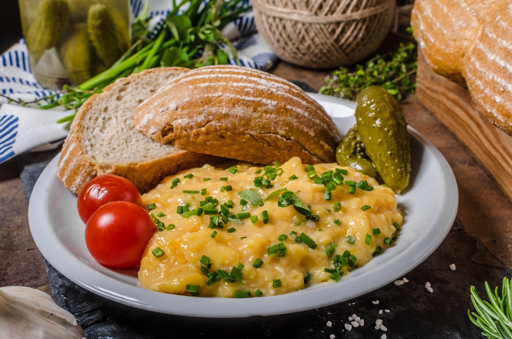 Simple Scrambled Eggs