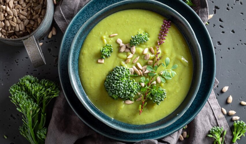4 Budget-Friendly 4-Ingredient Vegetable Soups: Simple, Quick, and Nutritious